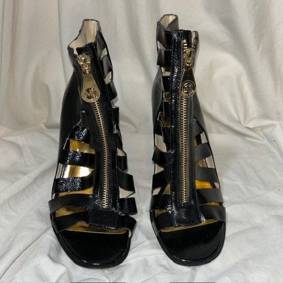 Amazon.com | Michael Kors Women Darrah Pump Black 7 Medium  Womens Michael Kors Dressy Black Leather Zip Up Pumps With 4\
